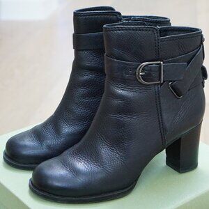 Clarks Artisan Jolissa Topaz Black Leather Buckle Bootie SZ 7.5